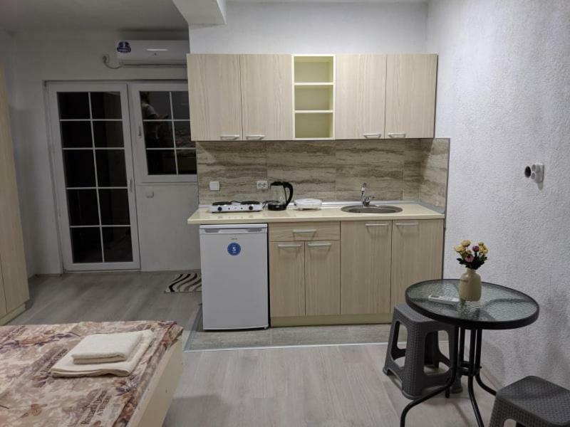 Apartments Groshev Dojran Eksteriør bilde
